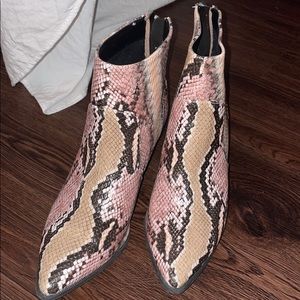 NEW Snakeskin Boots